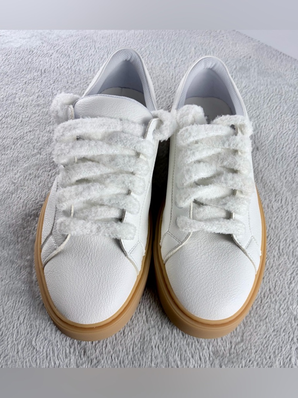 Brand New Numeris White Signet sneakers Men’s US Size 11.5 with Plush Laces